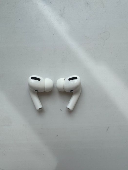 Продам Airpods pro 1в