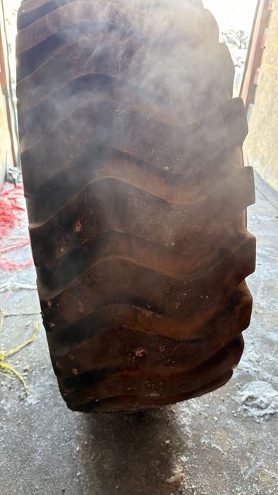 23,5/25 б/у на погрузчик