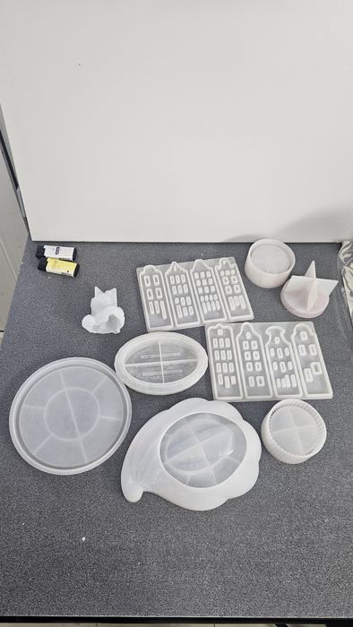 Молды новые , б/у