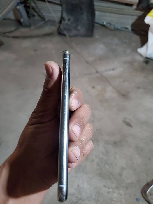 iPhone X sotiladi