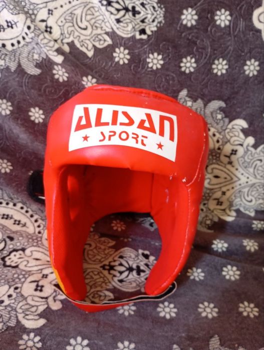 Продается экипировка для борьбы.