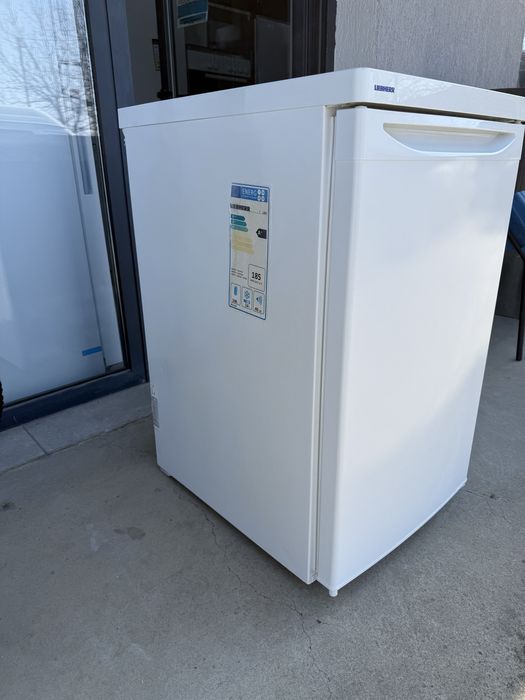 Малък хладилник с камера Либхер 50 см широк