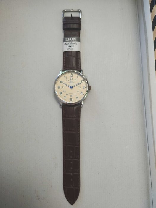 Часовник Giorjio Dario. Нов