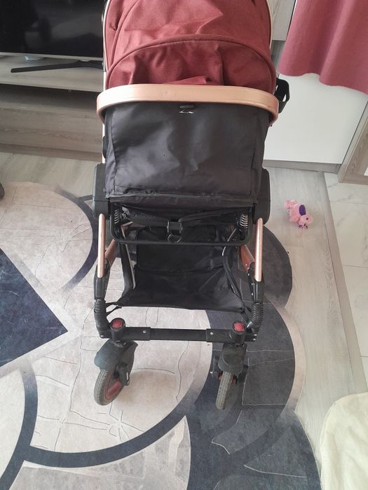 комбинирана бебешка количка