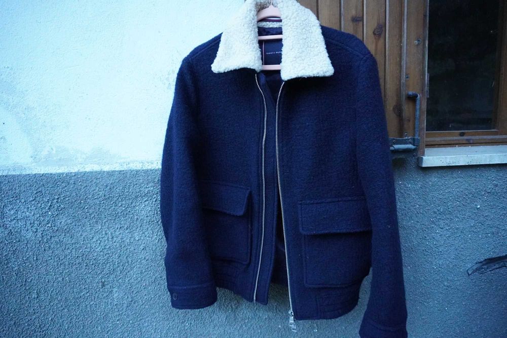 Geaca Lana 65% Tommy Hilfiger Ocazie