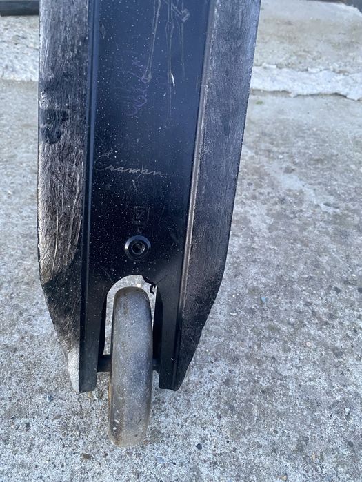 trotineta ethic erawan v2 custom stare buna