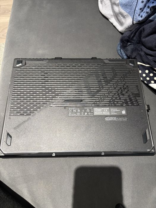 Laptop ASUS ROG Strix GTX 1650