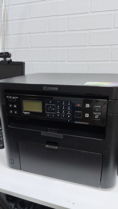 принтер Canon MF211