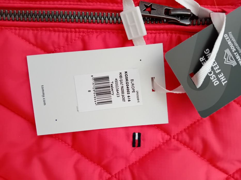 Tommy Hilfiger  128см 8год  яке