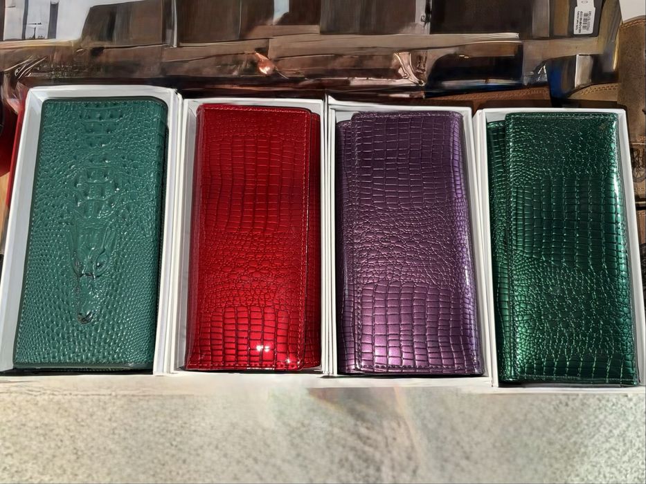 Portofel damă din piele naturală