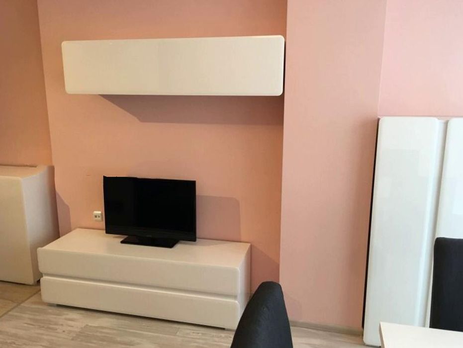 Дава се под наем Двустаен апартамент в София, Бъкстон - 65 кв.м за 718.08 € - Снимка #4