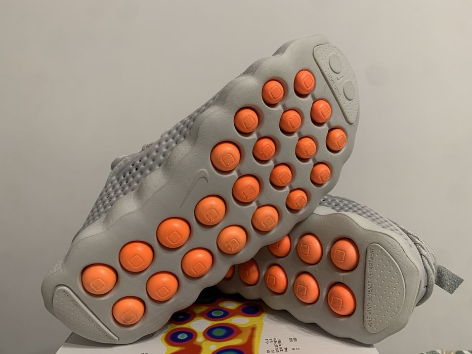 nike mind 002 noi ne folositi ii vand din cauza ca sunt mici