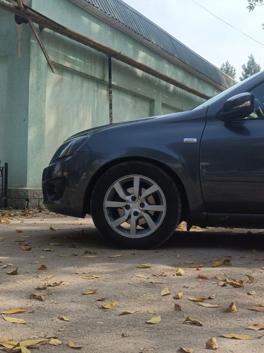 Lada Granta Liftback 16 клапанов