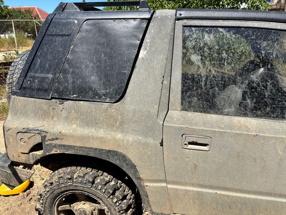 Dezmembrez Suzuki Vitara 1.6 8v