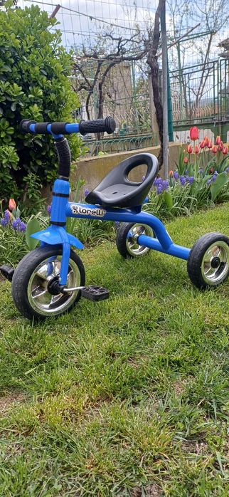 Продавам триколка