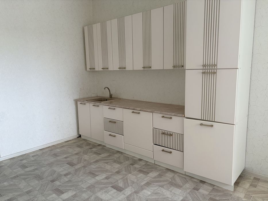 Продам кухонный гарнитур