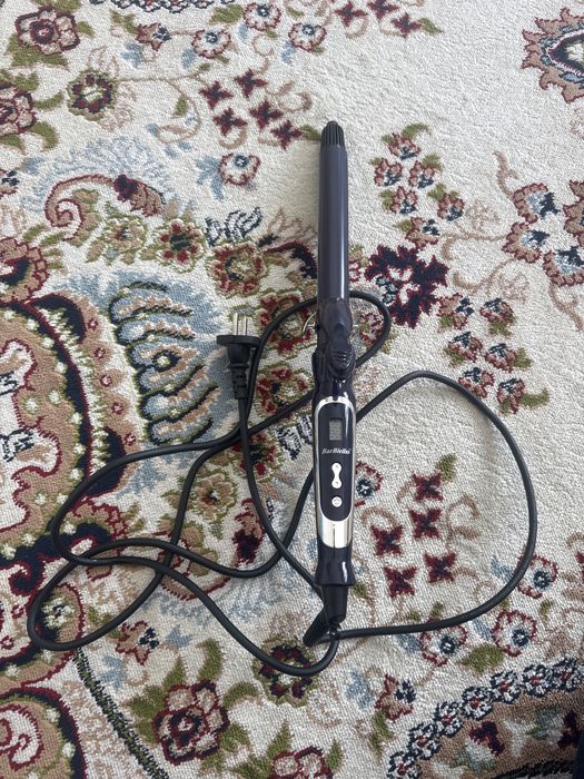 Продам плойку 2000 тг