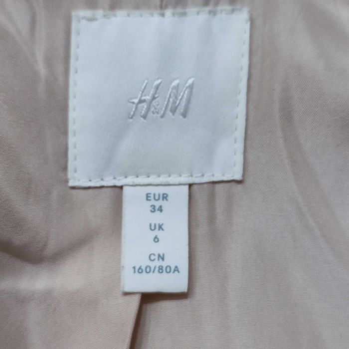 Два броя дамски палта