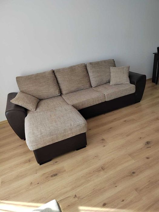 Ъглов разтегателен диван