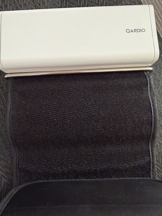 Апарат за кръвно Qardio Wireless Blood Pressure Monitor