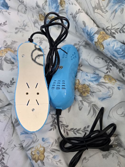 Продавам изсушител за обувки