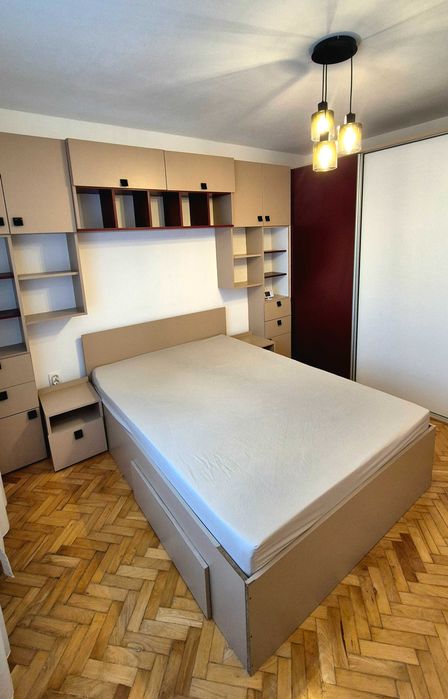 Proprietar ofer spre inchiriere apartament cu doua camere