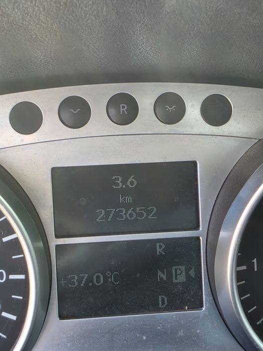Mercedes Benz ML350 3.5