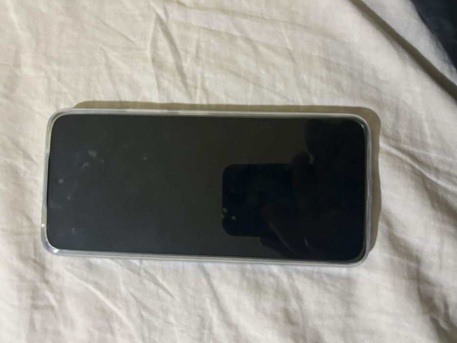 Телефон Redmi 13