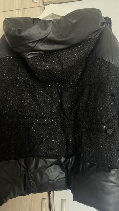 Зимно дамско яке Guess размер L