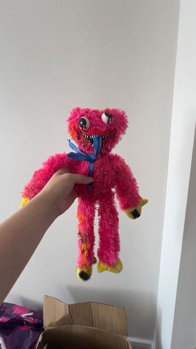 Продам ящик игрушек для мальчика 6500 тенге