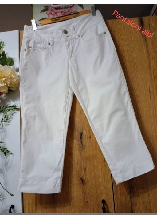 Pantaloni albi denim mărimea  36 - Colours of The World -  Reducere la seturi