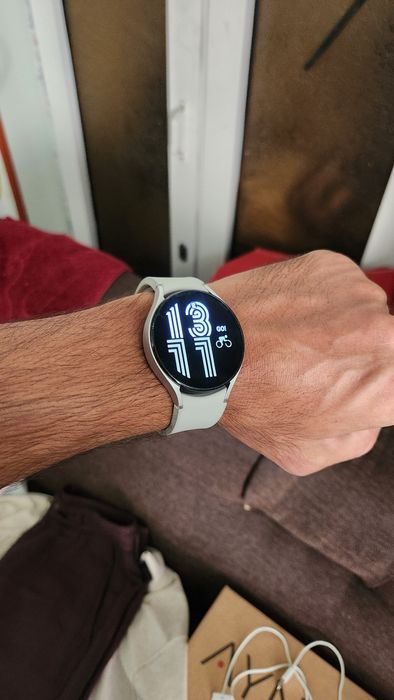 Samsung galaxy watch 4  44mm