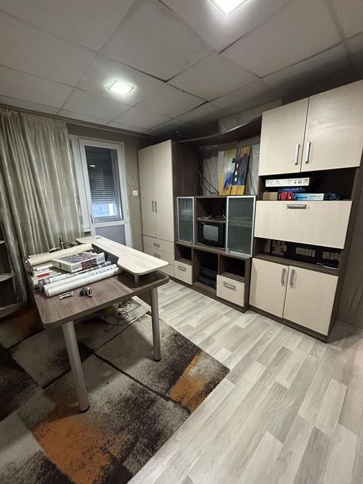 Продава се Четиристаен апартамент в София, Оборище - 100 кв.м за 2035 €/кв.м - Снимка #9