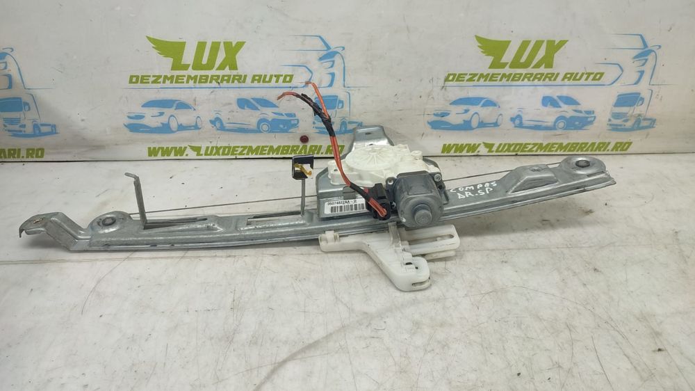 Macara dreapta spate 05074822aa Jeep Compass 1 (facelift) (2011 - 2013)
