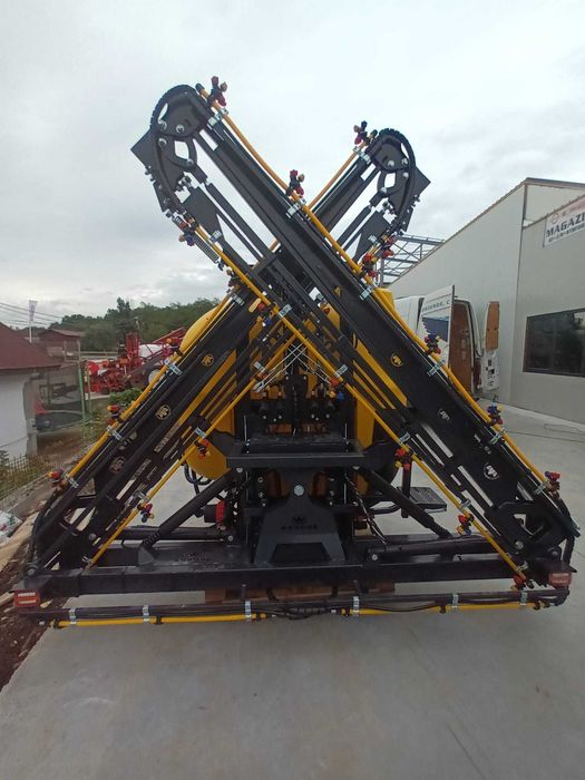 Masina de erbicidat 1200L full hidraulica/MET/Instalatie de erbicidat