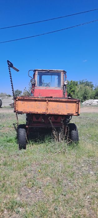 Продам Трактор т16