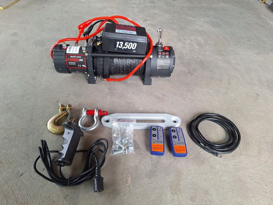 Лебедка 12V, 13500 LBS,