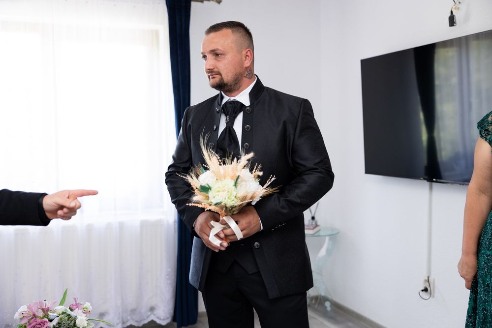 Costum de ginere , mărimea L