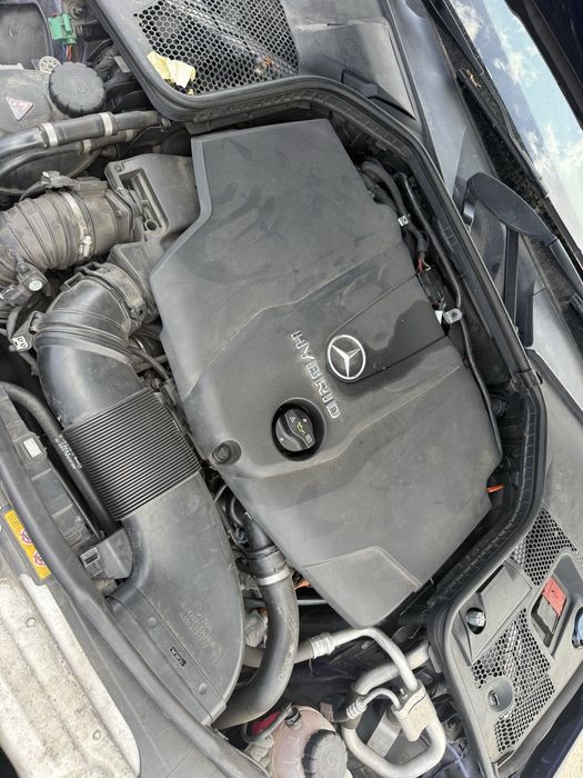 на части мерцедес ц 300 хибрид амг w205 mercedes