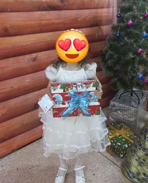 Платье бальное белое