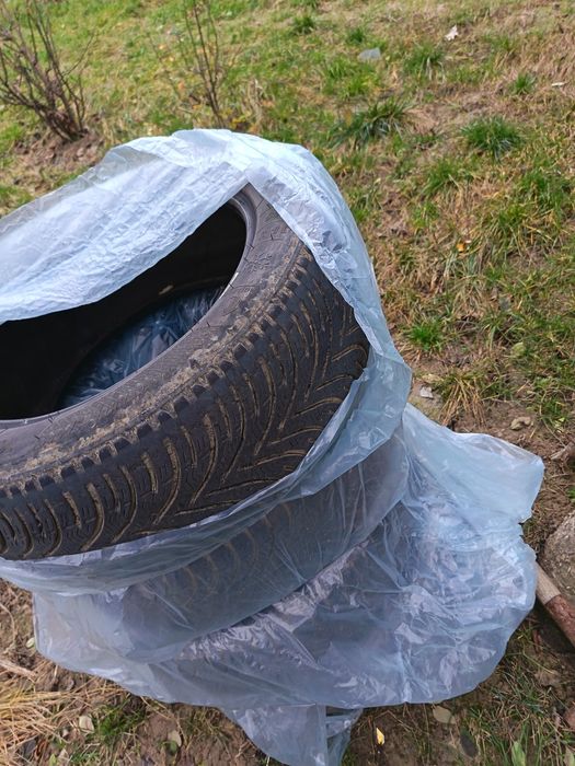 4 anvelope iarna 235/55/r 18