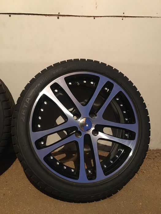 Продам комплект диски с зимними шинами