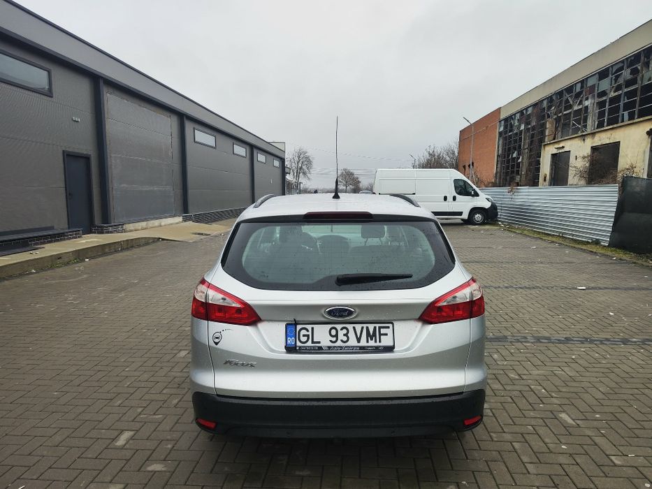 Vand ford focus 1.6diesel 115cp euro5, 2011 , Propietar