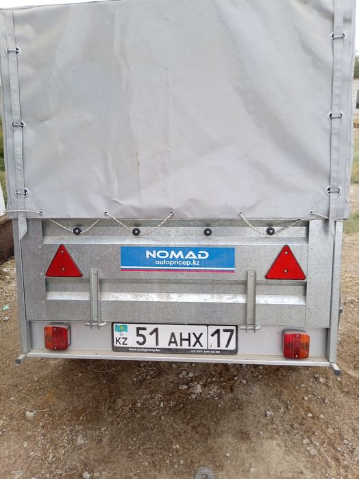 Продам прицеп заводской