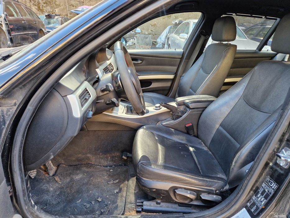 BMW E91 330XD 231кс динамик ксенон навигация ръчка НА ЧАСТИ!