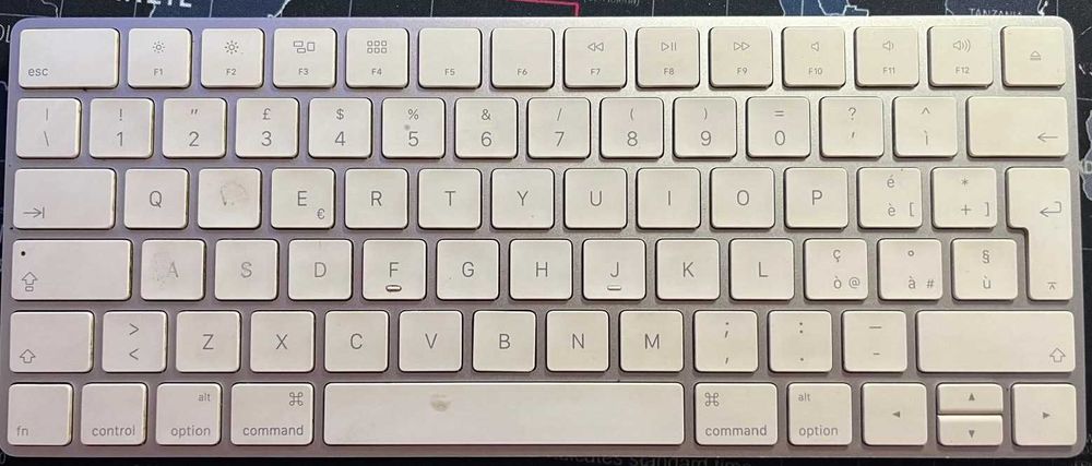 Tastatura Apple magic keyboard A1644, layout italian, bluetooth, reincarcabila, la cutie