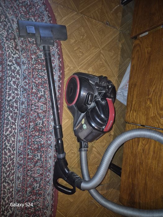 Продам пылесос Самсунг