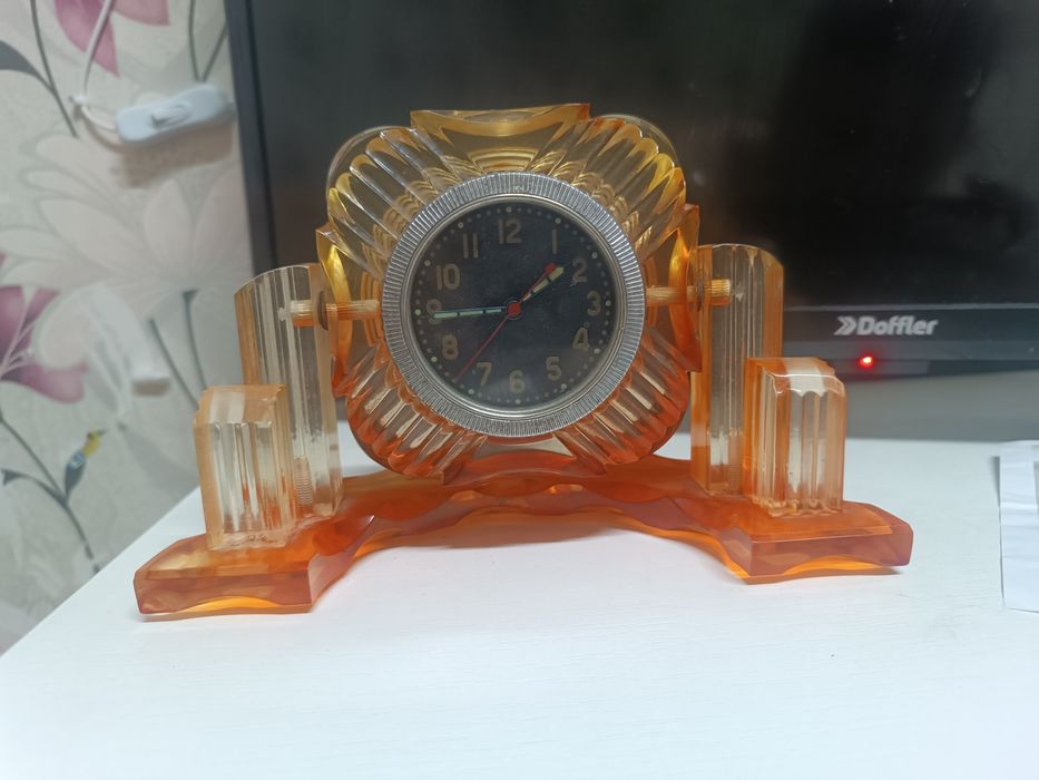Продам часы ссср