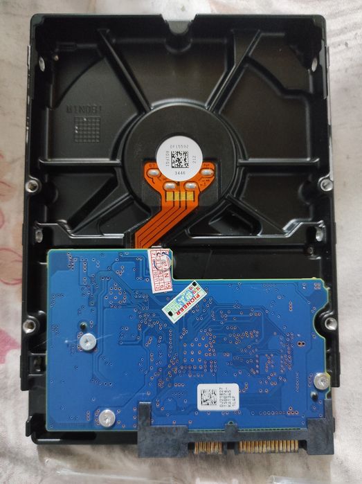 Hard 500gb HDD Prossesor Renegade klavatura sirochna sotiladi