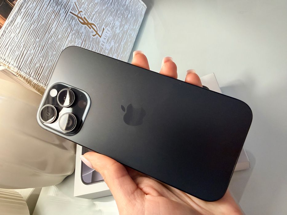 Iphone 16 PRO MAX 256GB Black Titanium